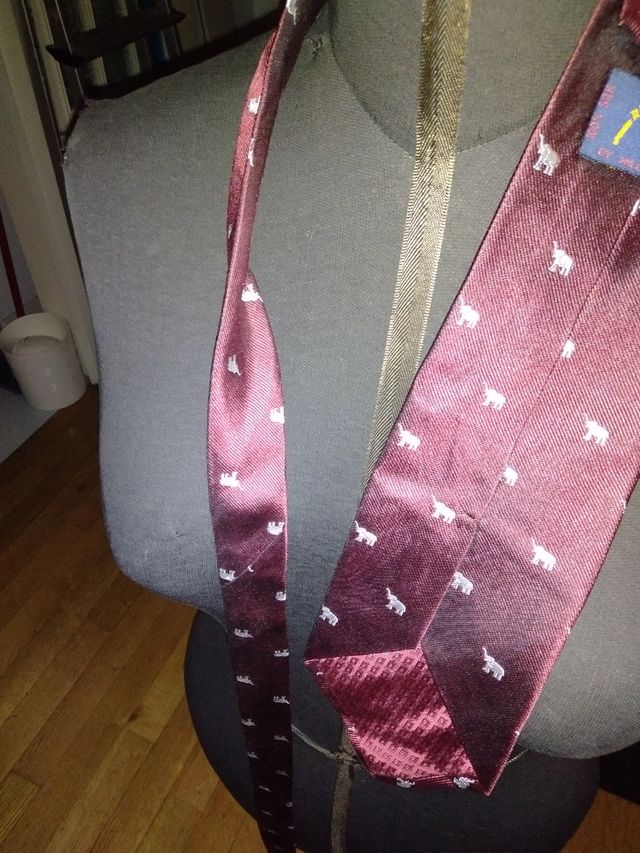 Cravatta uomo seta fantasia elefanti 