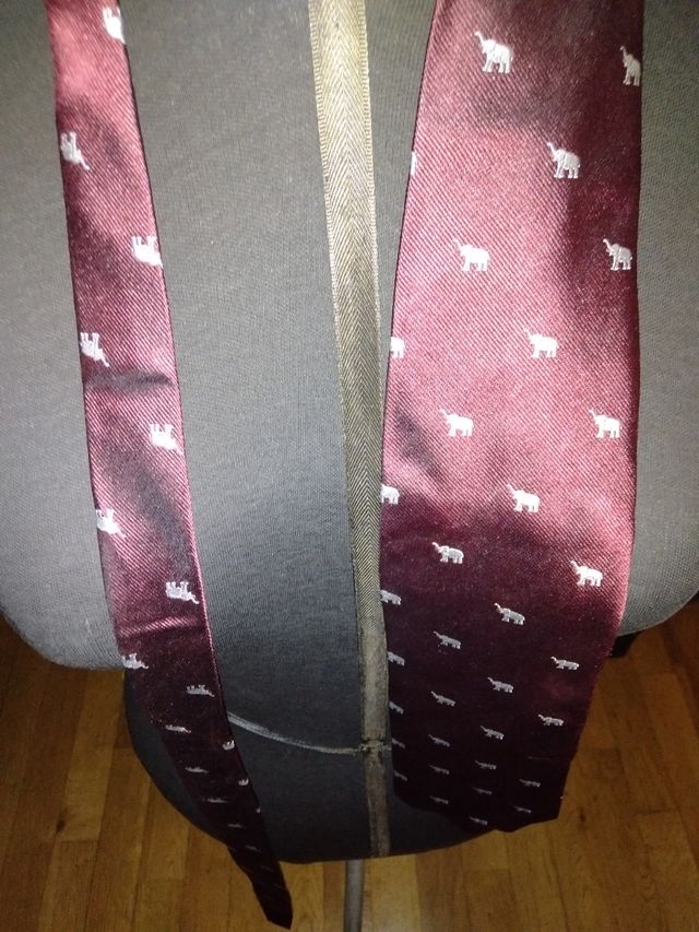 Cravatta uomo seta fantasia elefanti 