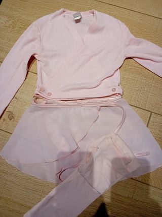 Conjunto ballet rosa, talla 6 años, Decatlon.