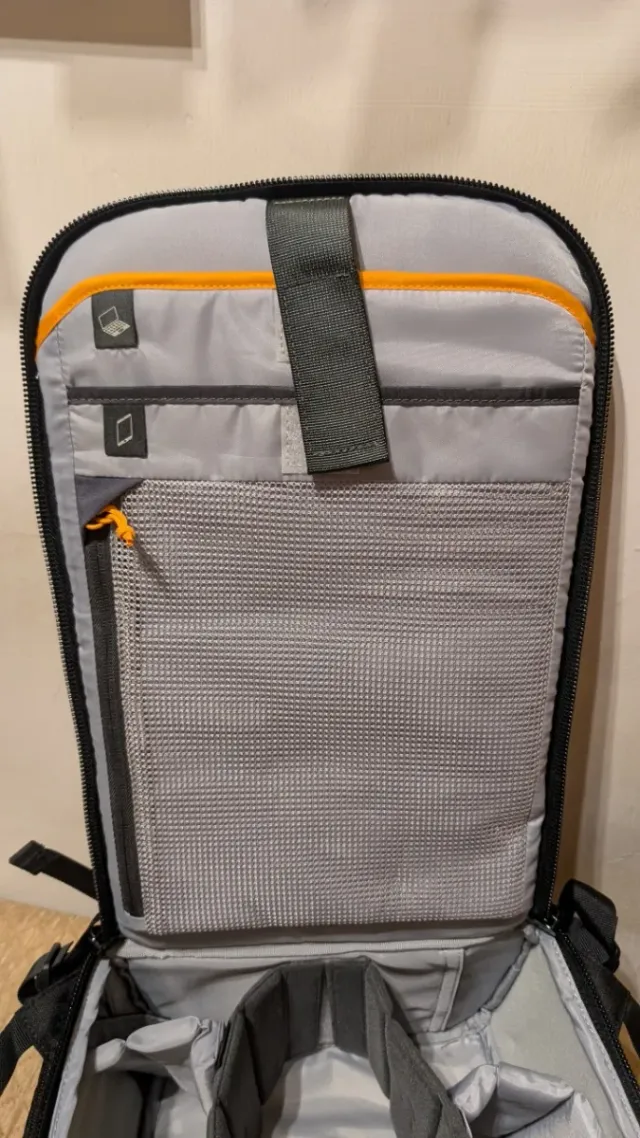 Lowepro Zaino BP 300 AW III Nero