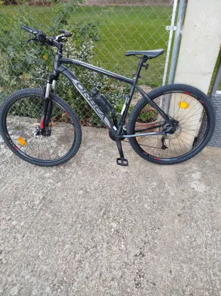 Bicicleta Orbea MTB Negra