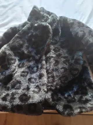Chaqueta pelo leopardo