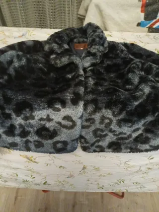 Chaqueta pelo leopardo