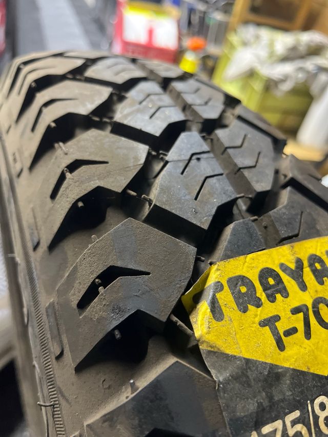 Neumático Trayal T-70 175/80 R16
