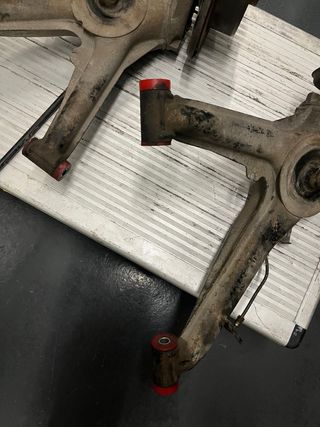 Brazos traseros disco BMW E30