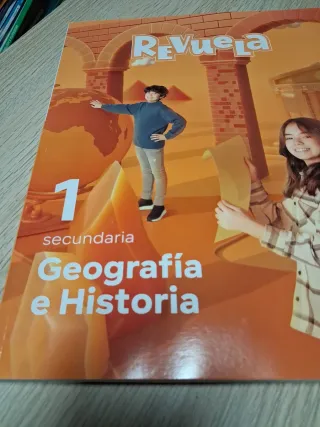 Geografía e Historia. 1 Secundaria. Revuela