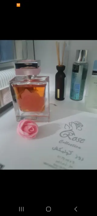 Profumo donna rosi collettivo