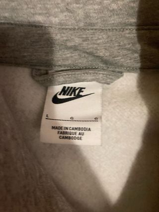 Chaqueta Nike Gris