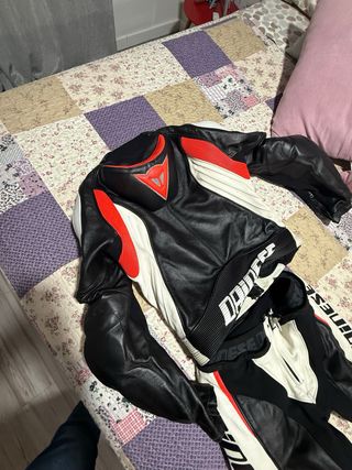Mono de moto Dainese laguna seca
talla 52