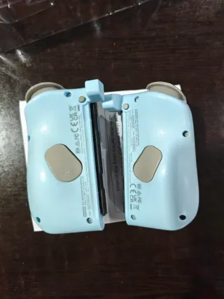 Mandos Hori Split Pad Compact Pokémon