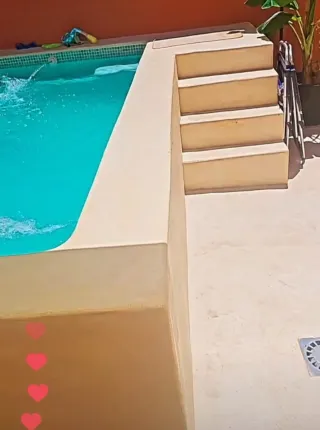 Casa con piscina en gines