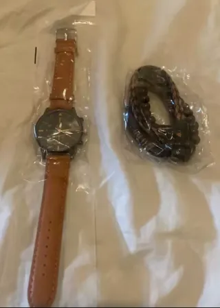 Conjunto Reloj y Pulseras Hombre