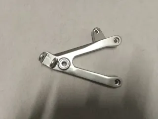 Triángulo Estribera Izquierda Aprilia RS 125