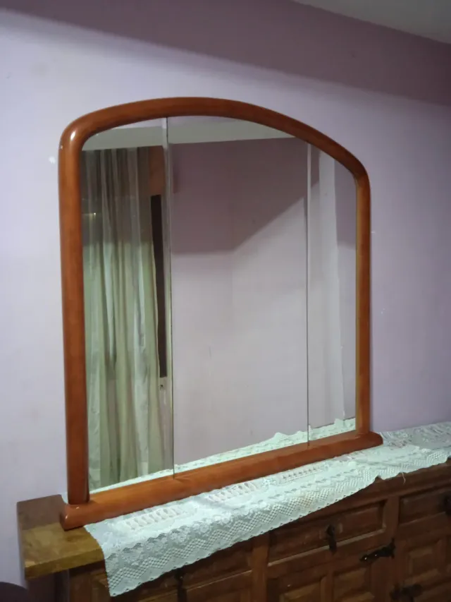 Espejo de madera y cristal