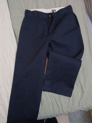 Pantalón Dickies azul marino corte recto 874