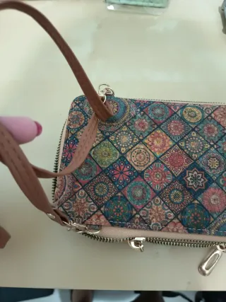 Bolso monedero corcho con estampado étnico