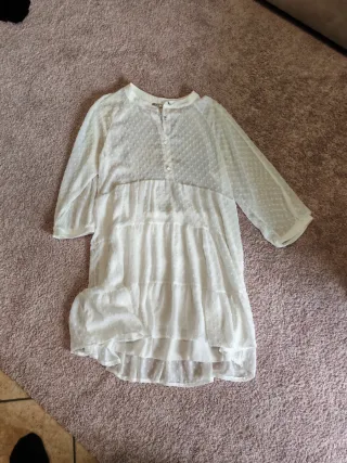 Vestito bianco a pois