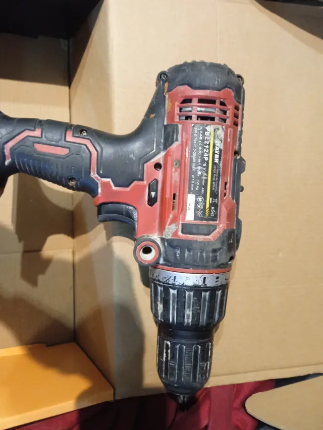 Taladro percutor PBL2124P