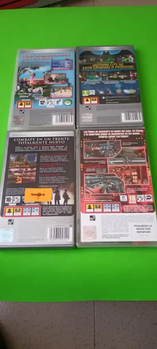 Lote 4 juegos PSP: Sims 2, Lego Batman, Medal of H