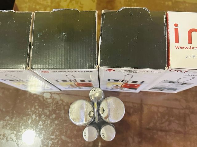 Set Vinagreras Metal y Cristal