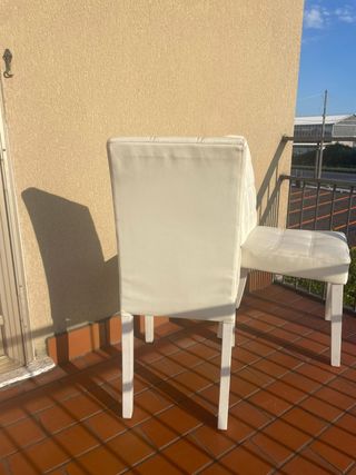 Coppia sedie imbottite bianche