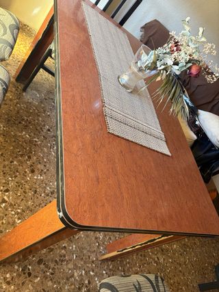 Mueble de salón y comedor madera y cristal