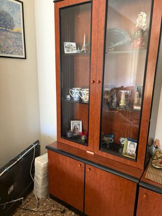 Mueble de salón y comedor madera y cristal