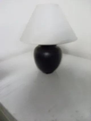 Dos Lámparas de mesa negra y blanca