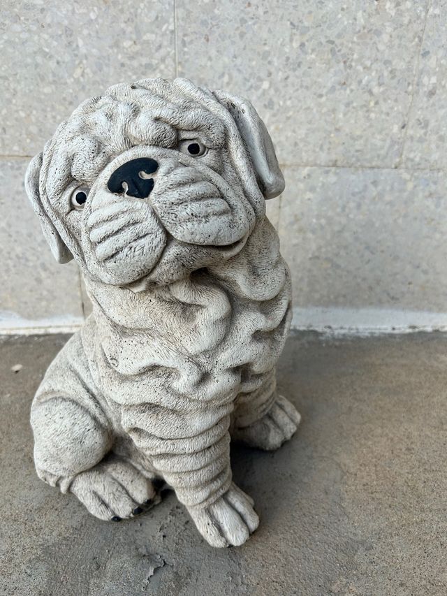 Figura Perro Bulldog Piedra Jardín