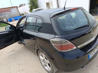 Opel Astra 2009