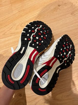Nike Air Pegasus 2005 Blancas/Rojas/Negras