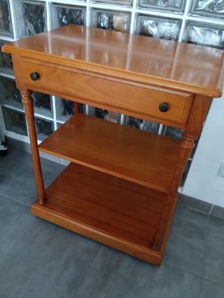 Mesa auxiliar madera con cajón y baldas