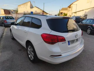 Opel Astra 2015