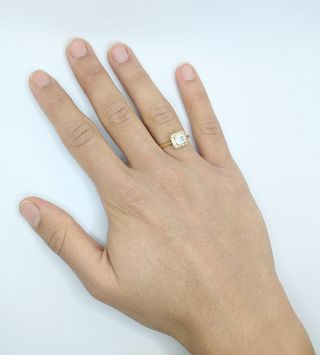 Solitario de oro de 18k circonitas, 2.05 g, T-16.