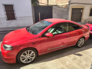 Opel Astra 2001. ITV hasta febrero 2026