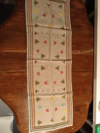 Camino de mesa navideño vintage