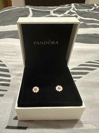 Pendientes Pandora Flor Magnolia