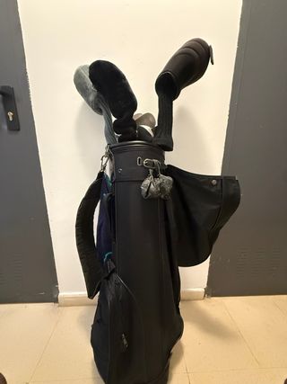 Bolsa de golf y set de palos
