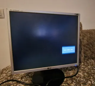 Monitor LG Flatron