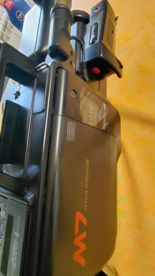 Videocámara Panasonic VHS M7
