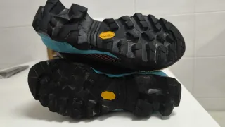Botas La Sportiva semirrígidas alpinismo 