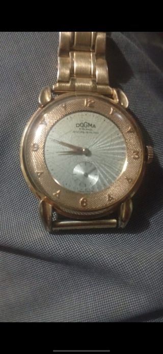 Reloj Dogma Oro Edición Limitada