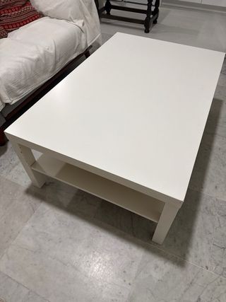 Mesa grande de centro baja blanca