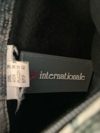 Anorak el internacionale T.M