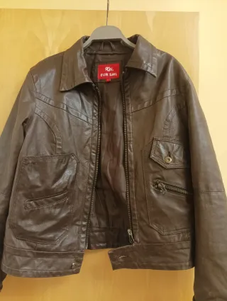 Chaqueta marrón polipiel Talla M