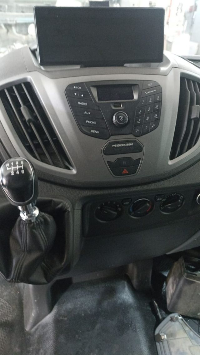 Ford Transit 2015 L2H2