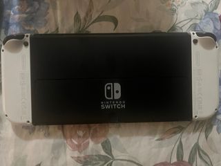 Nintendo Switch OLED bianco