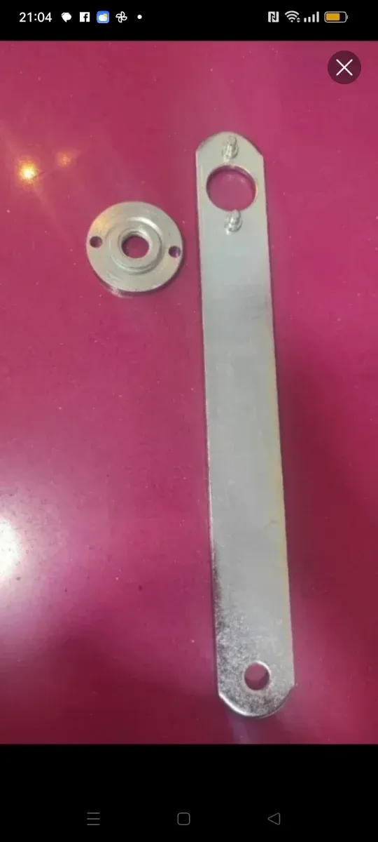 Llave radial y arandela