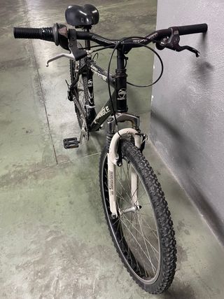 Bicicleta MTB 