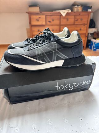 Zapatillas Armani Exchange Negras y Grises